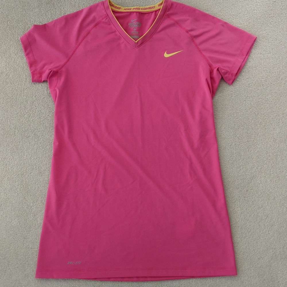 Nike Pro Combat women's pink V-neck Top - Large